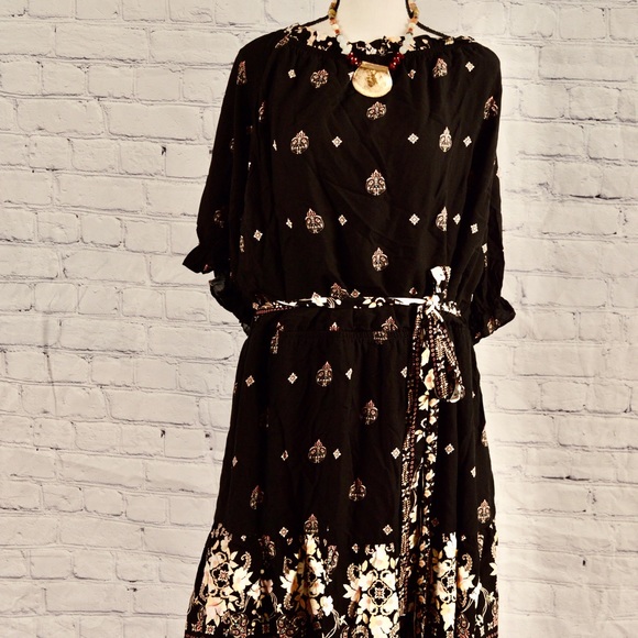 NWT City Chic Plus Size Summer Spirit Dress (Size xxl/24) - Picture 9 of 14